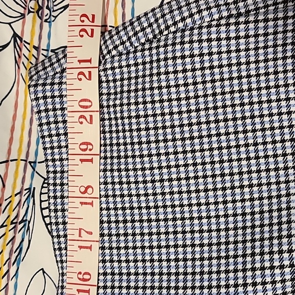 BNWT Check Print Skirt - 22 - Picture 13 of 13